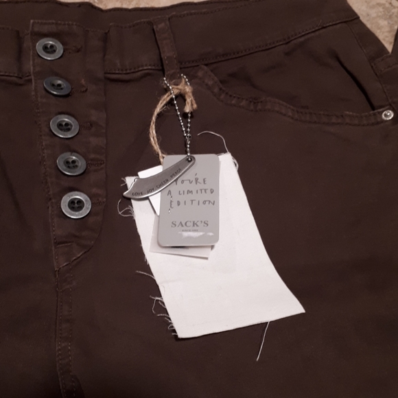 Saks brown krinkled pants - Picture 6 of 8